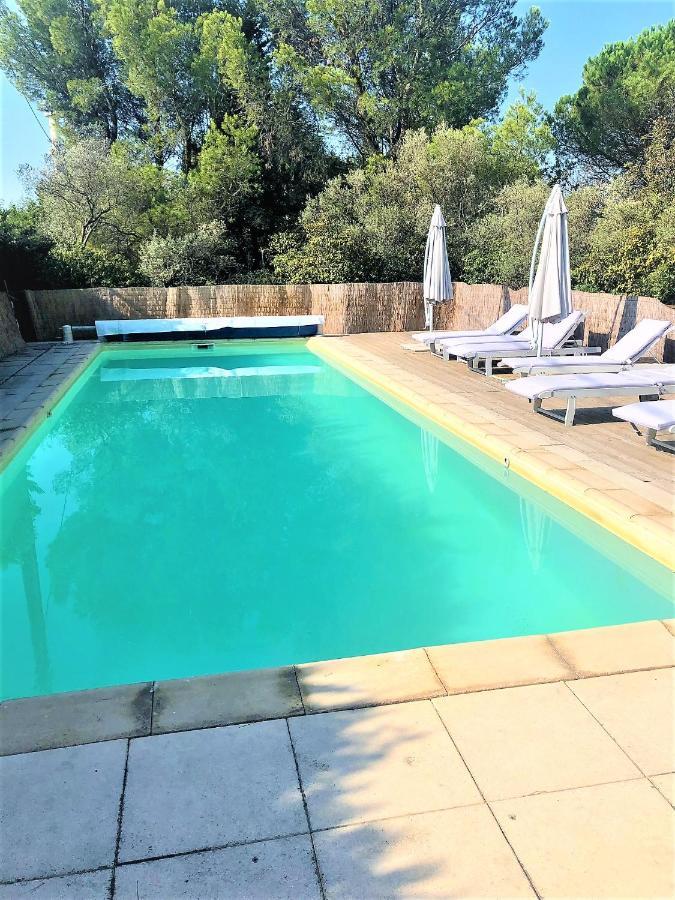 Vila Les Calades - Piscine, Parc, Parking Arles Exteriér fotografie